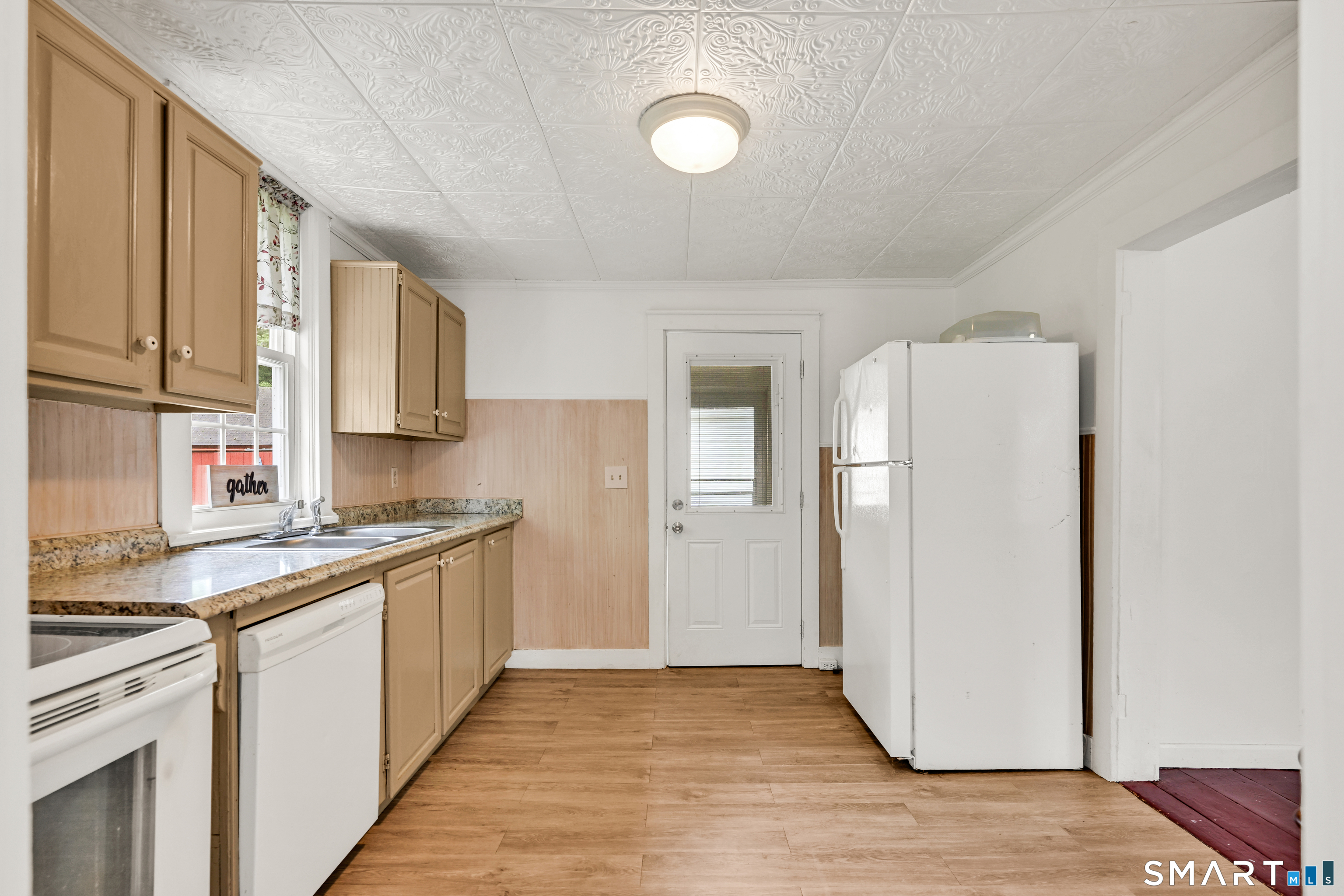 352 Shenipsit Lake Road