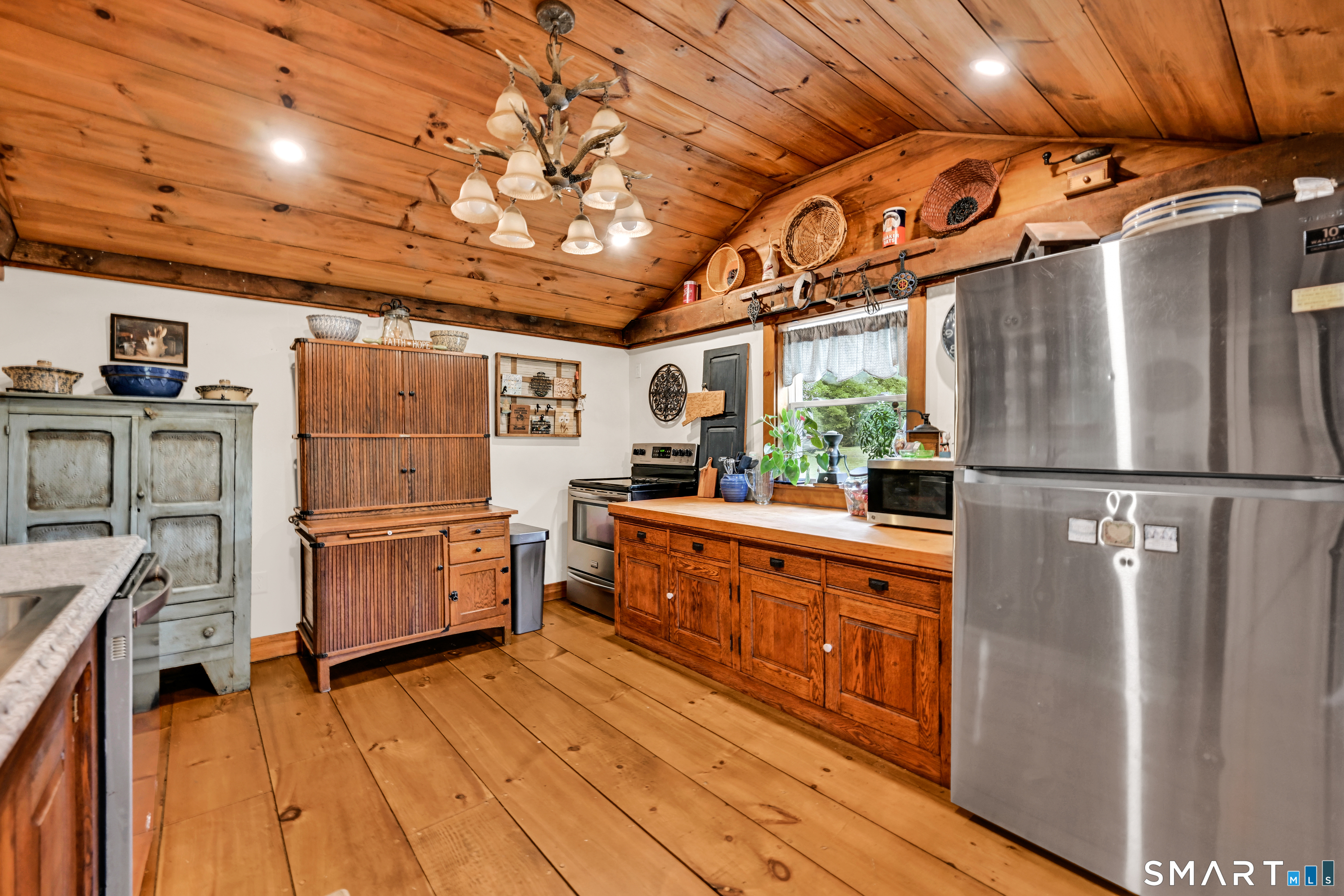 352 Shenipsit Lake Road