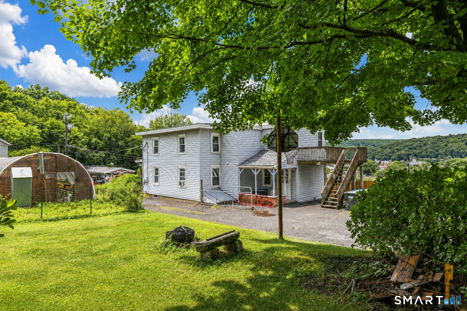 377 East Main Street