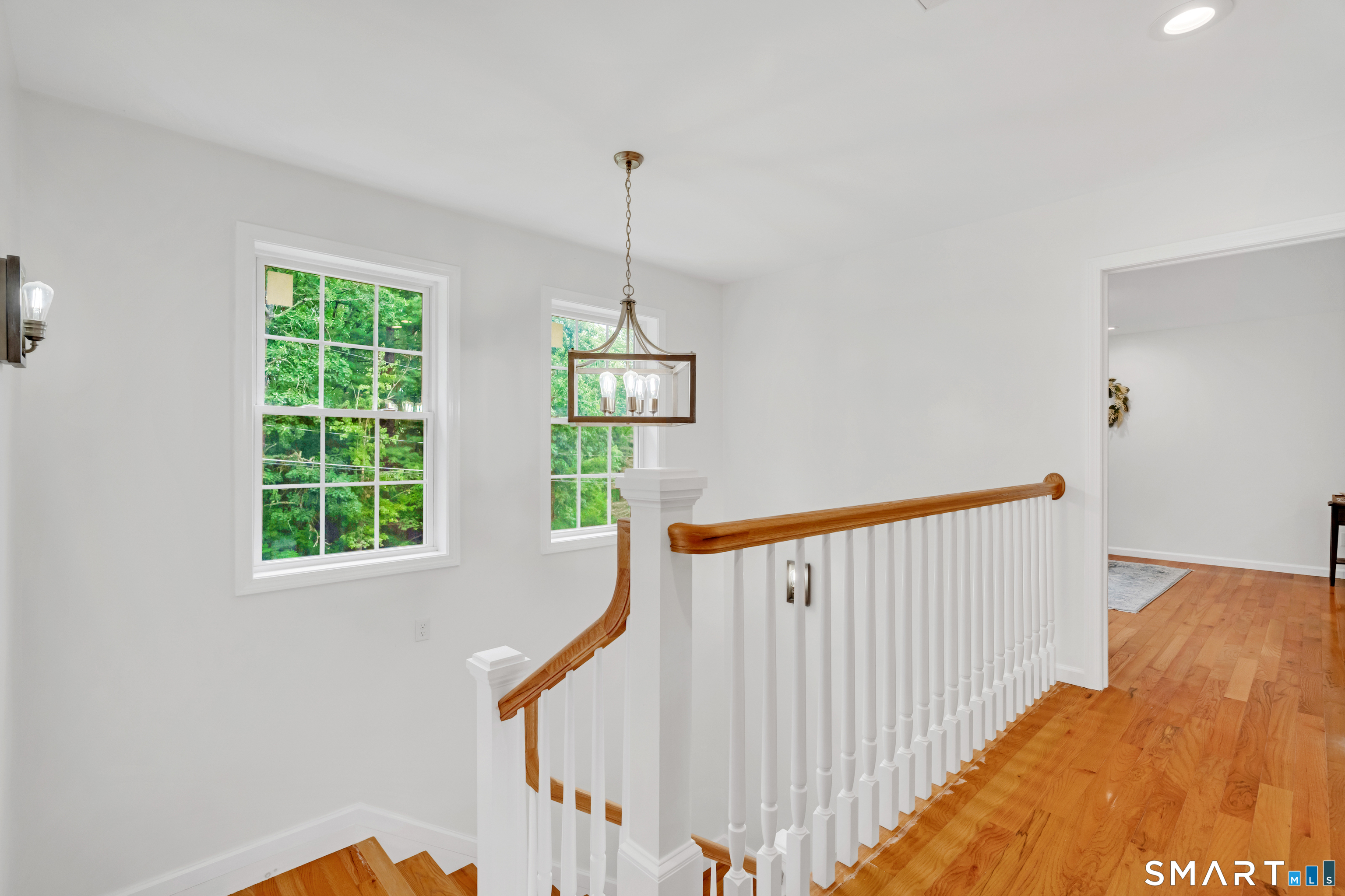 37 Stoneridge Drive