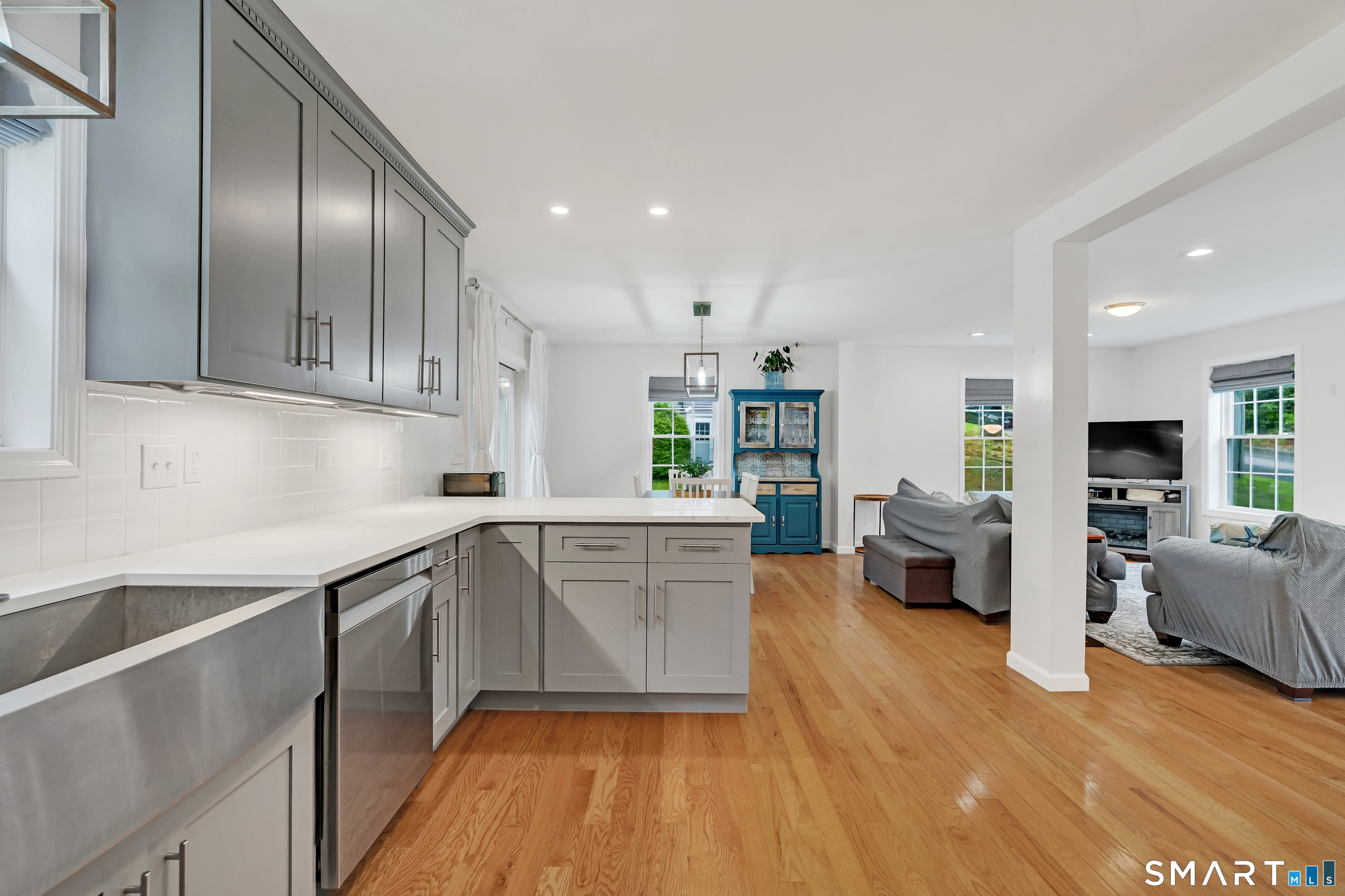 37 Stoneridge Drive