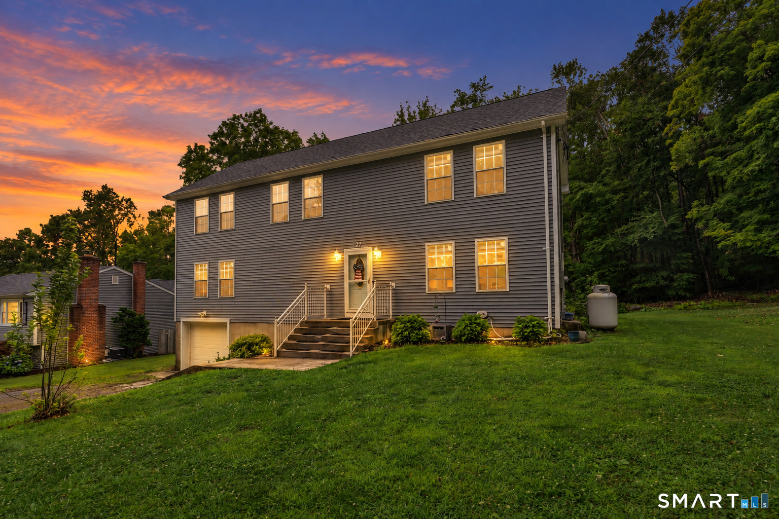 37 Stoneridge Drive