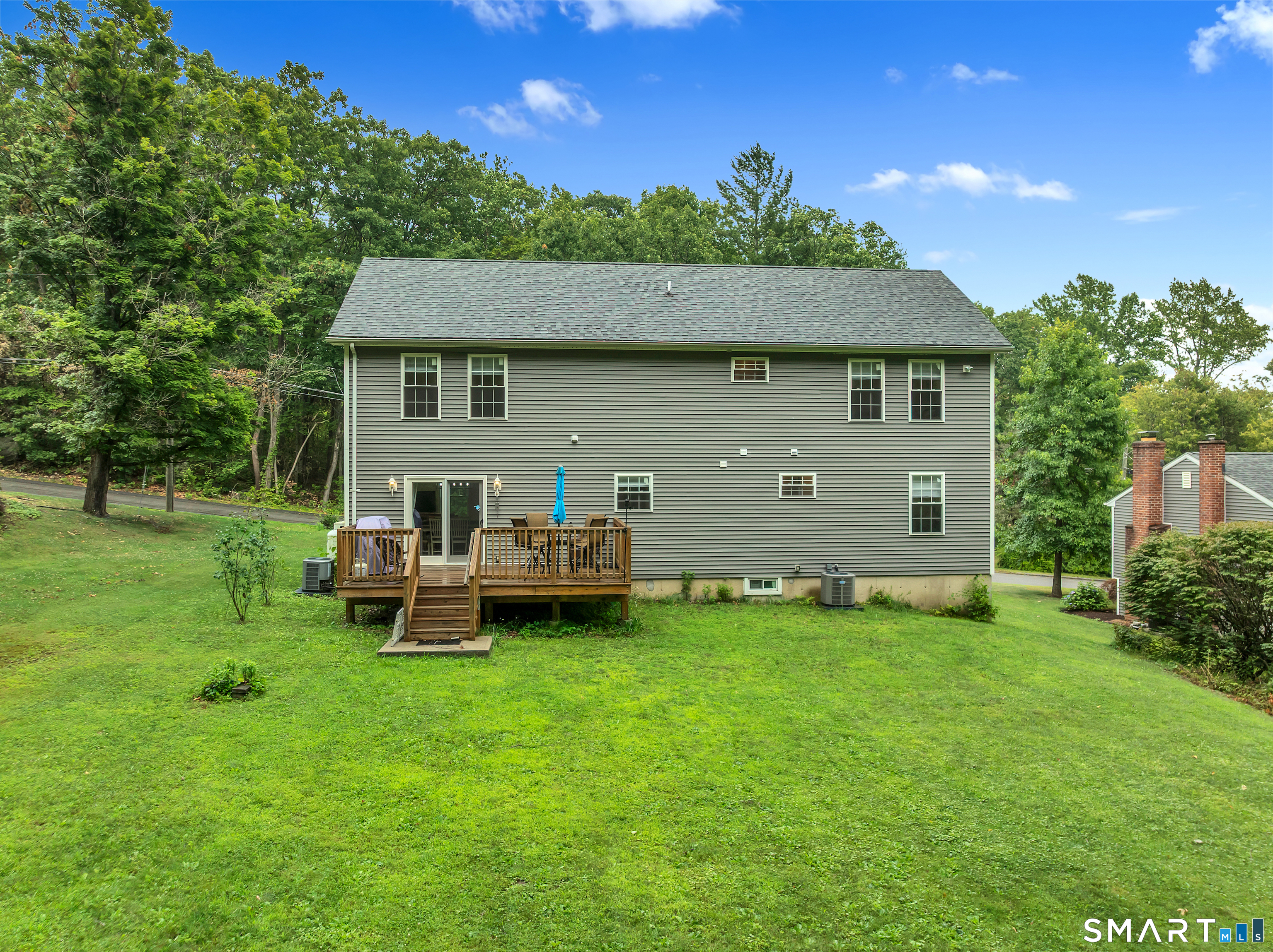 37 Stoneridge Drive