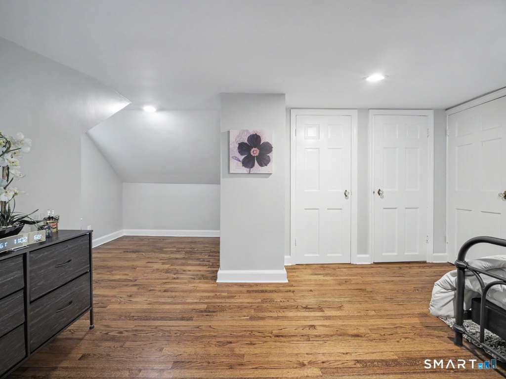 360 West Pearl Road