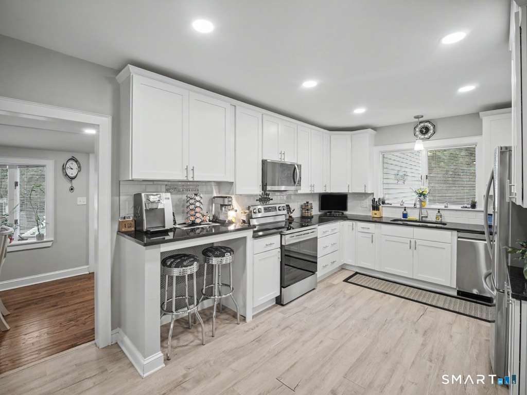 360 West Pearl Road
