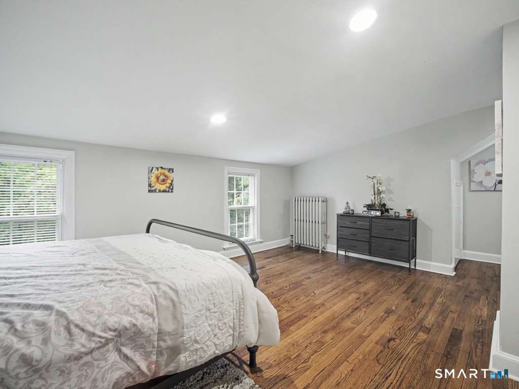 360 West Pearl Road