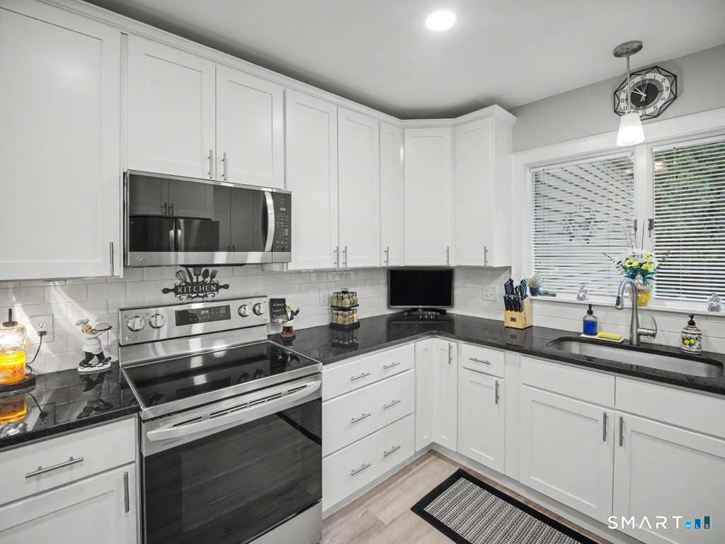 360 West Pearl Road