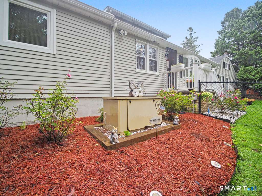 360 West Pearl Road