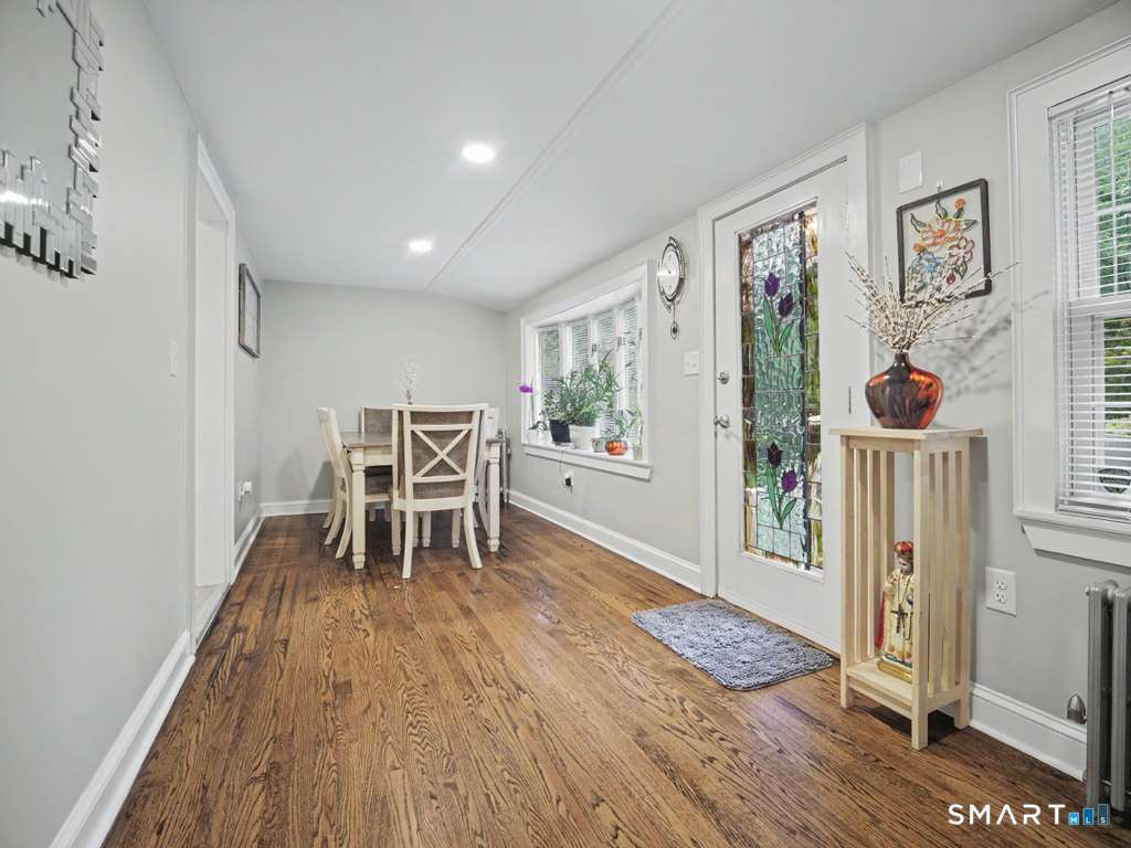 360 West Pearl Road