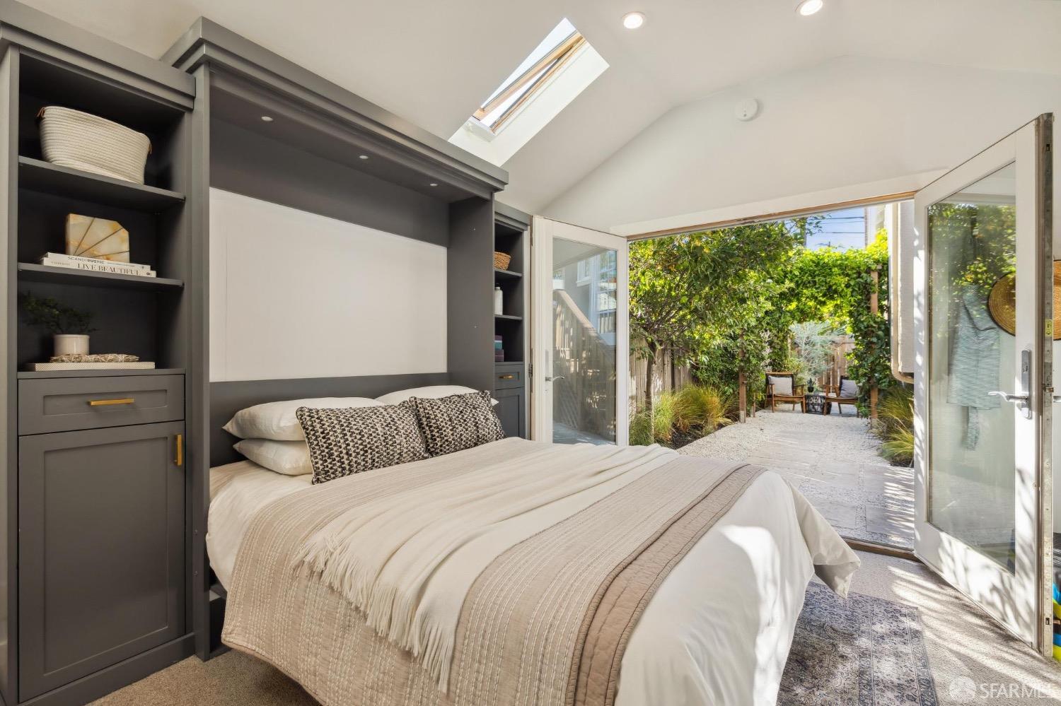 5714 Broadway Boulevard