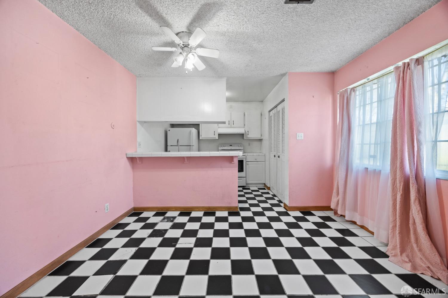 2204 Lemontree Way # 1