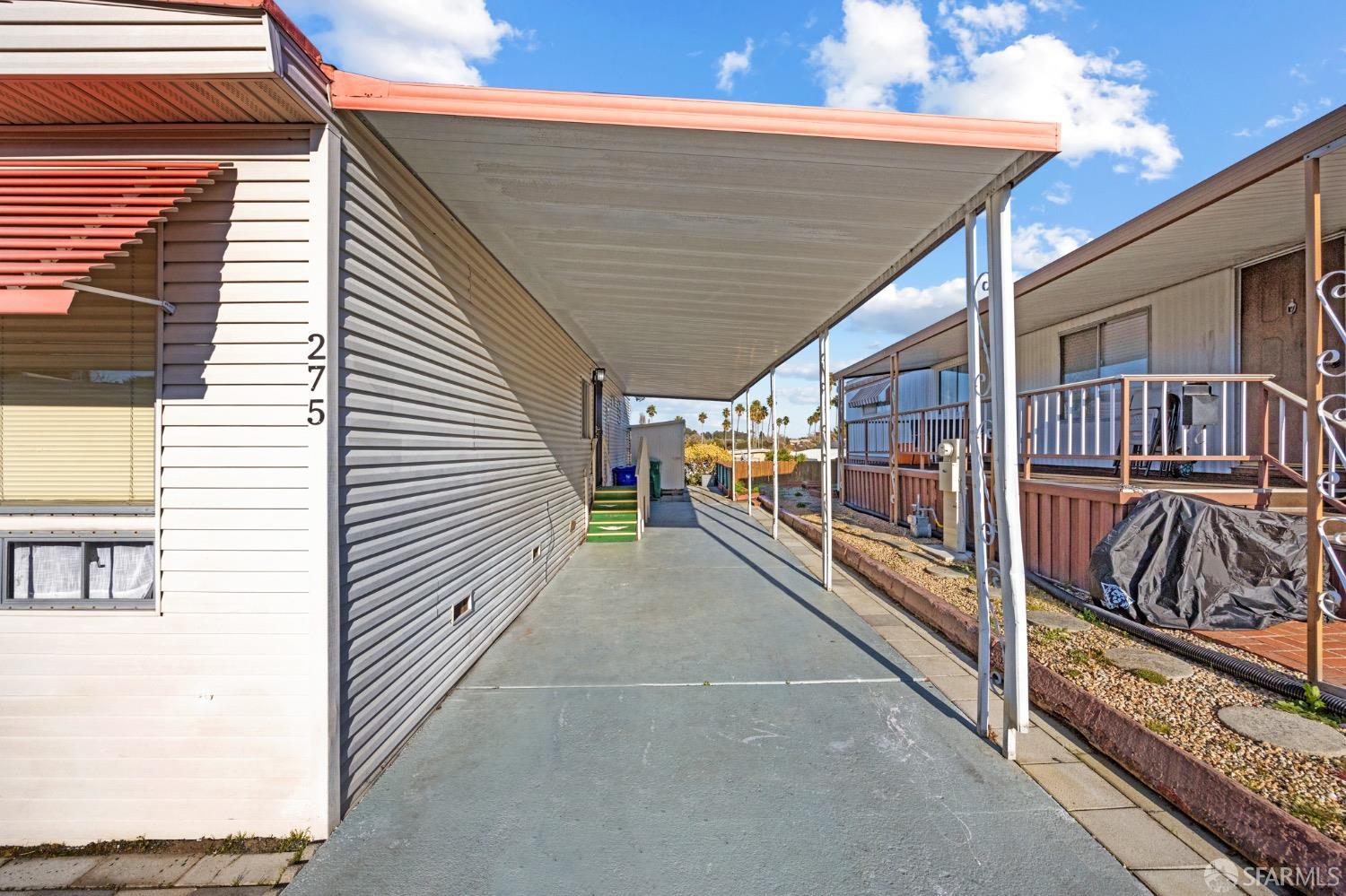 16401 San Pablo Avenue Unit: 275