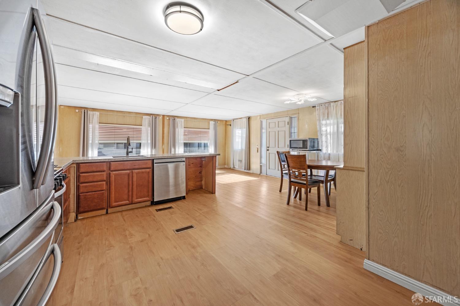 16401 San Pablo Avenue Unit: 275