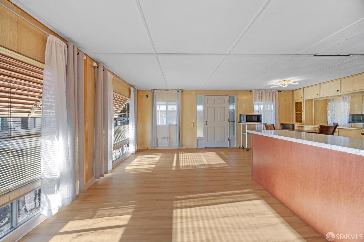 16401 San Pablo Avenue Unit: 275