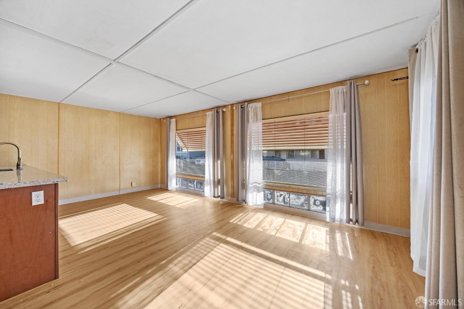 16401 San Pablo Avenue Unit: 275