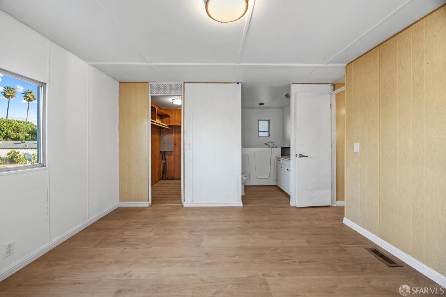 16401 San Pablo Avenue Unit: 275