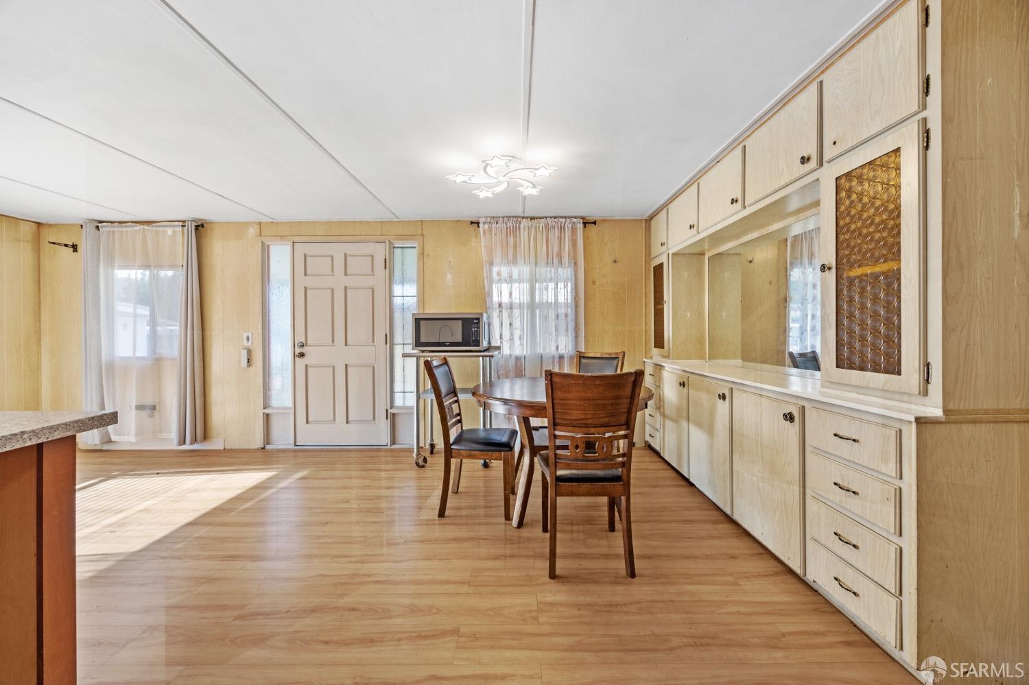 16401 San Pablo Avenue Unit: 275