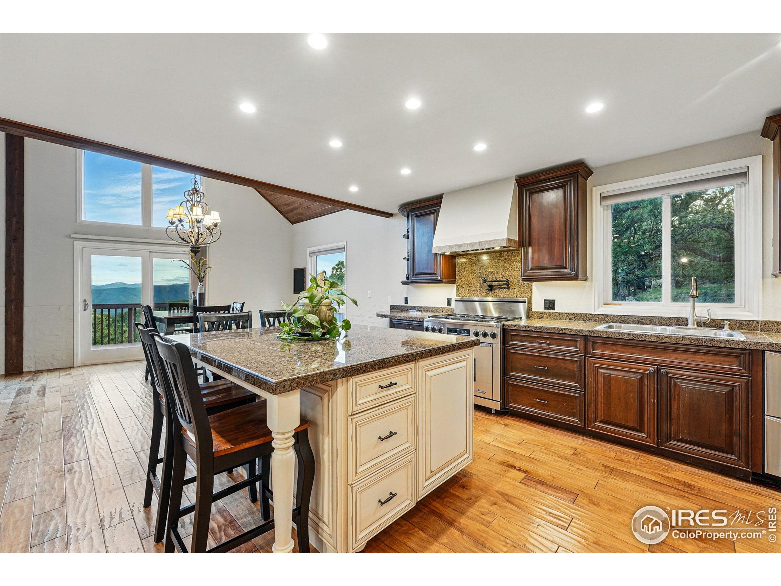 531 Sky Trail Rd