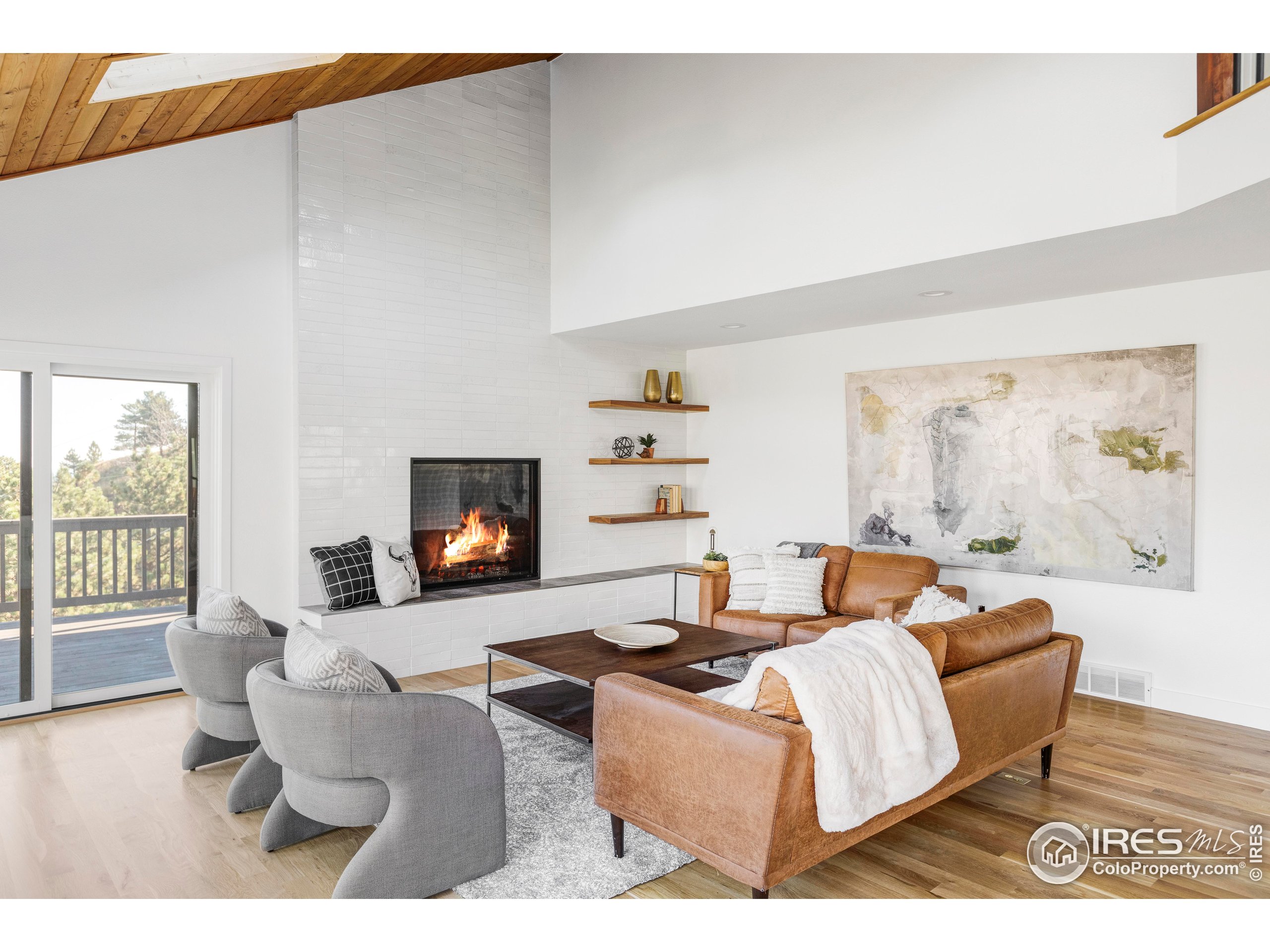 71 Ridge Dr