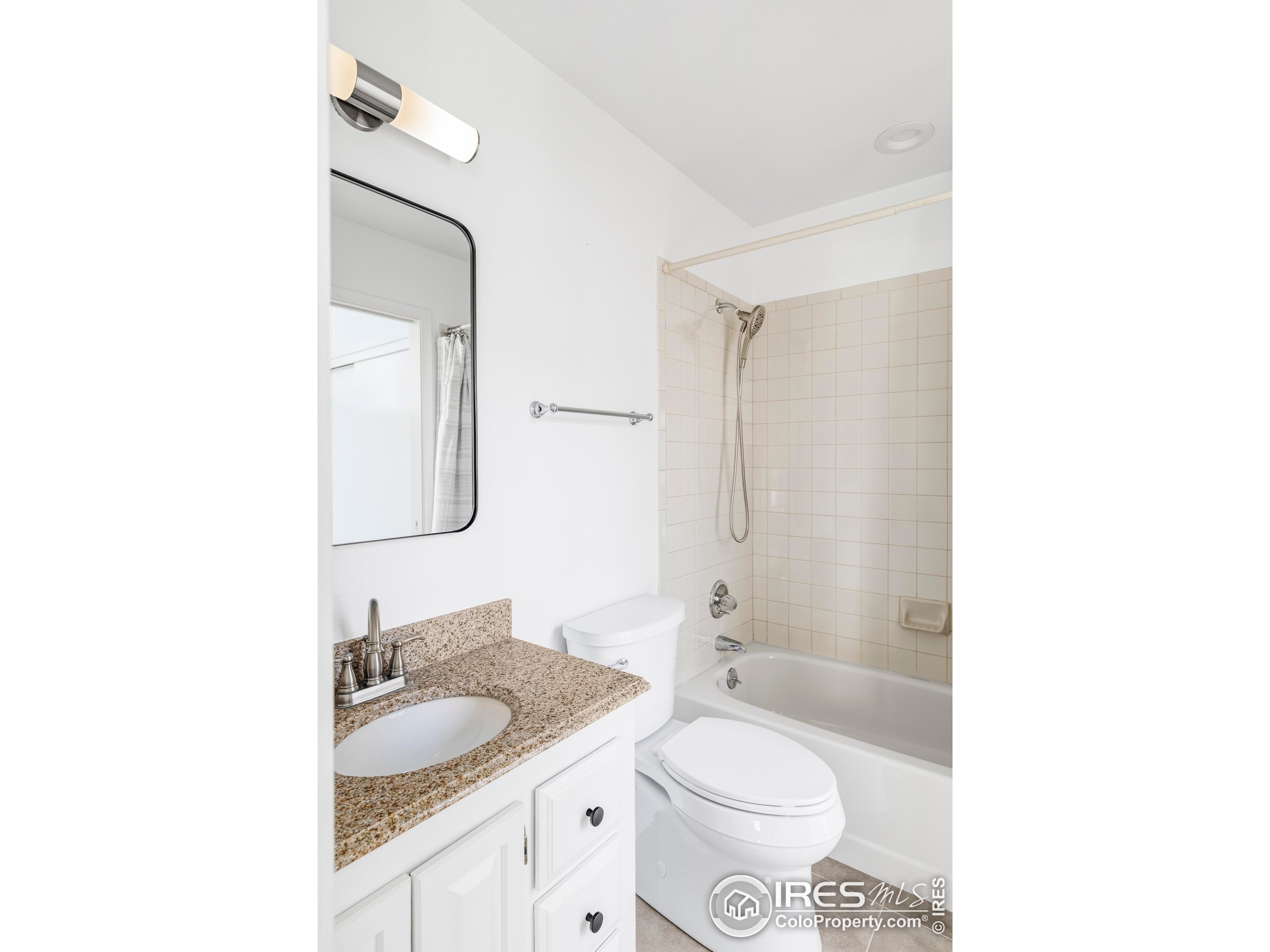 71 Ridge Dr