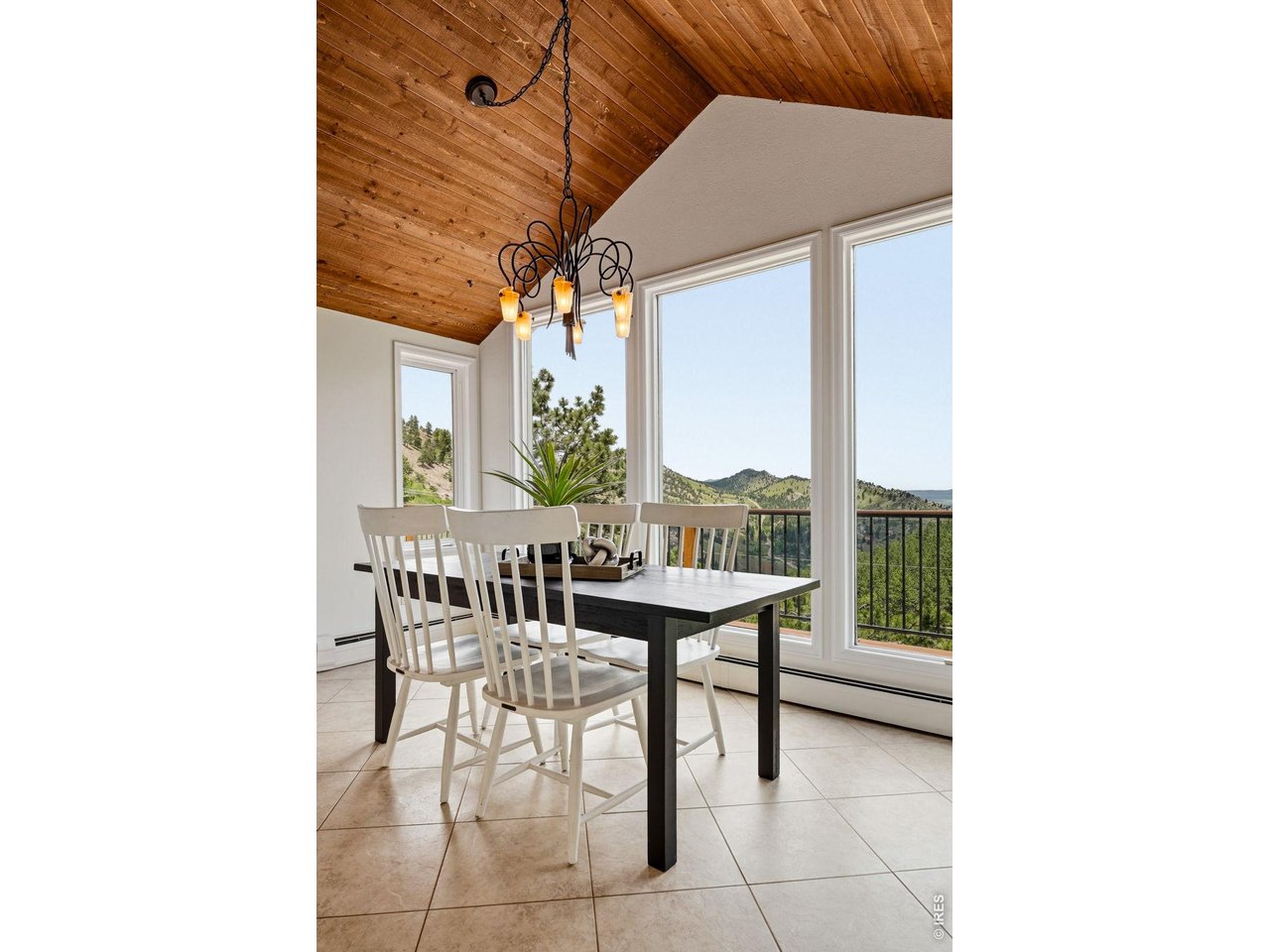 607 N Cedar Brook Rd