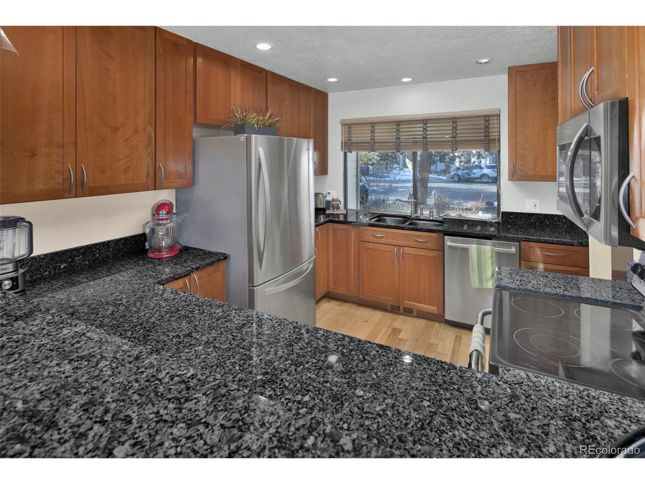 4634 Burgundy Ln Unit: 3