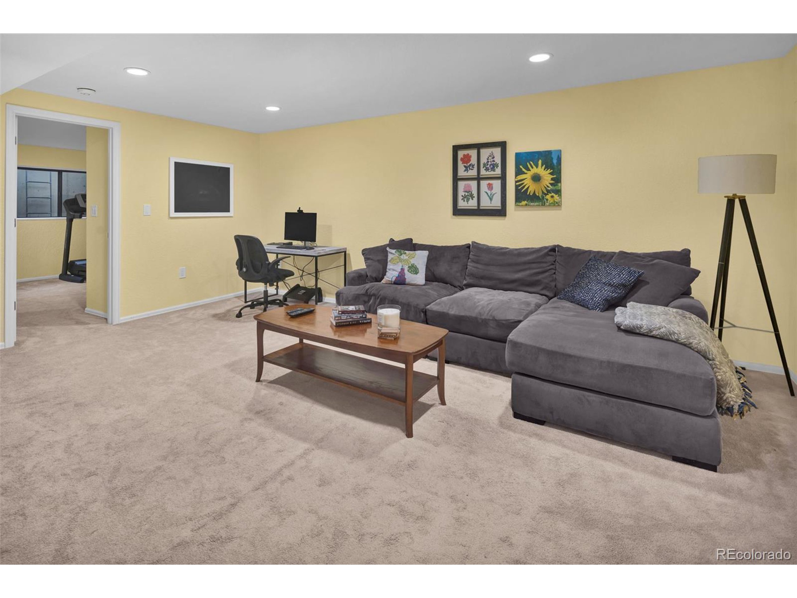 4634 Burgundy Ln Unit: 3