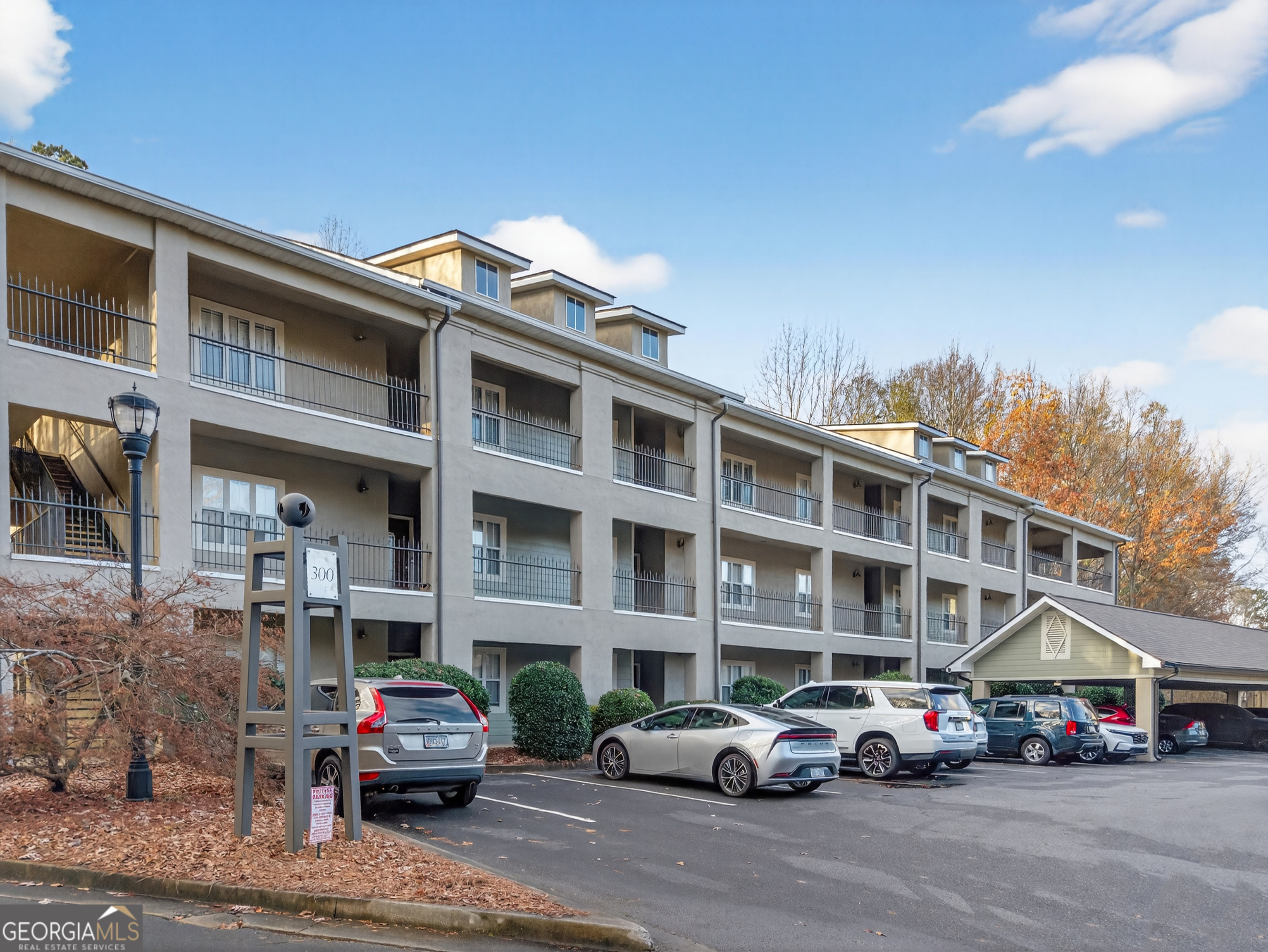 125 Wood Lake Drive # 310