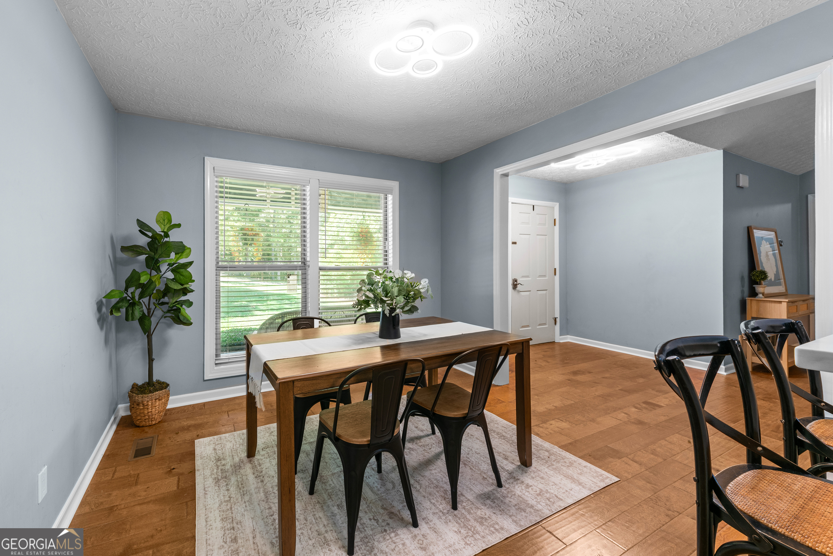 130 Saint Paul Drive