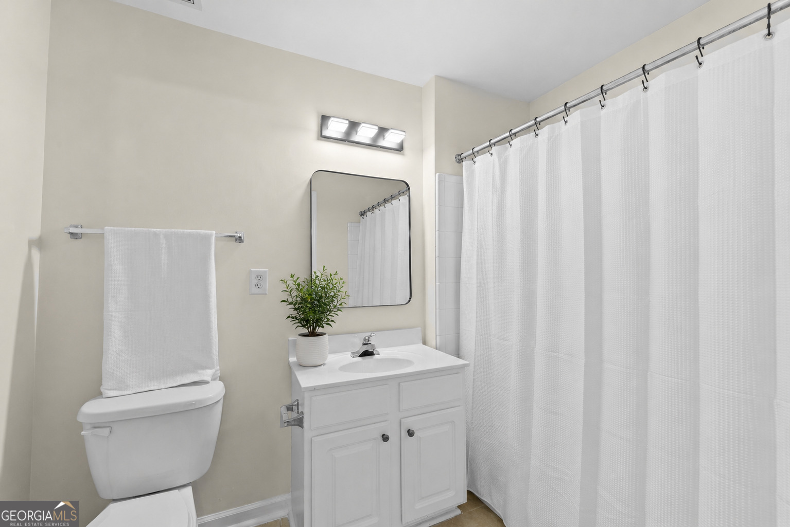 1035 Barnett Shoals Road # 913