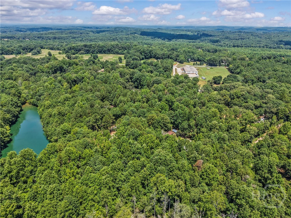 112 Barnes Circle
