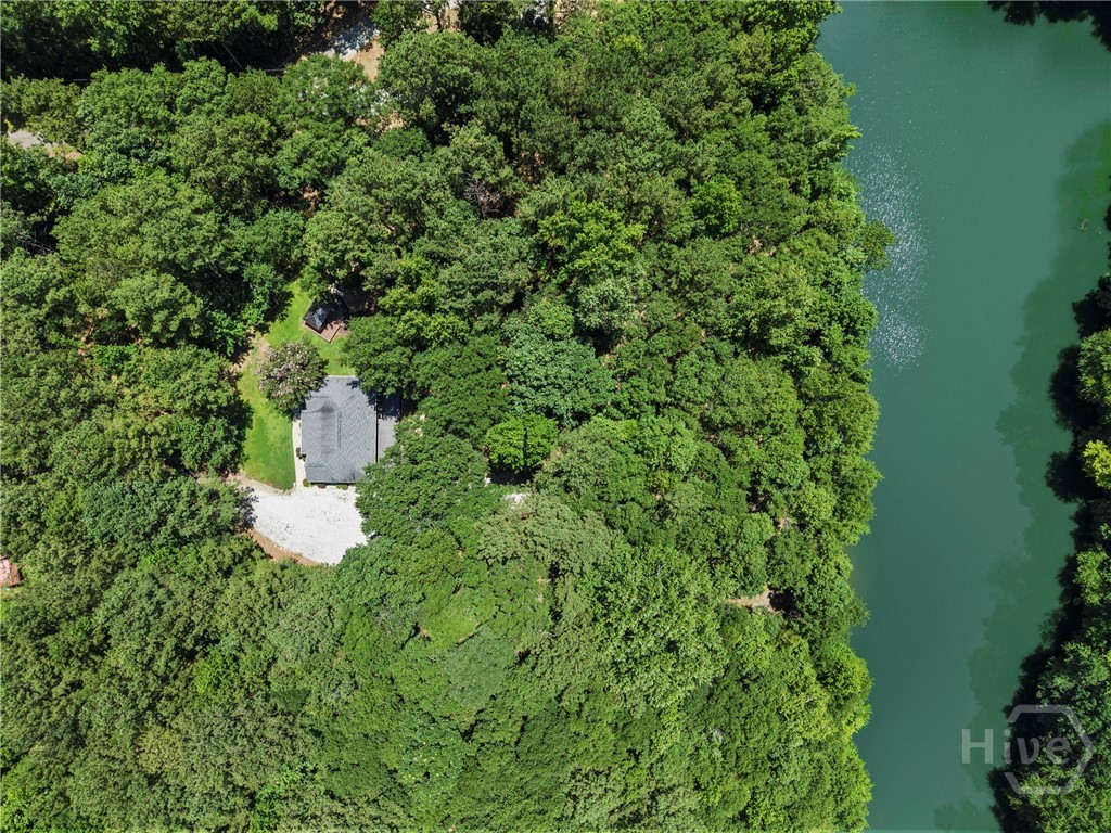 112 Barnes Circle