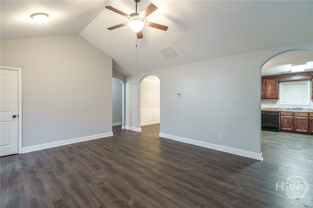 1617 Deer Creek Lane