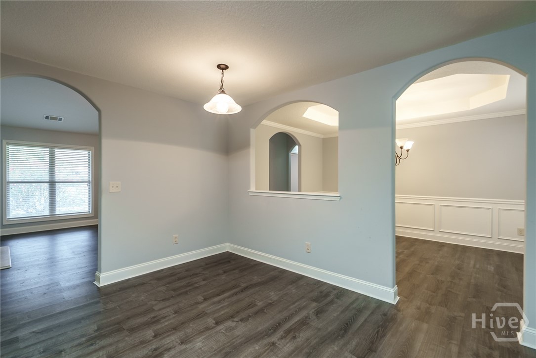 1617 Deer Creek Lane