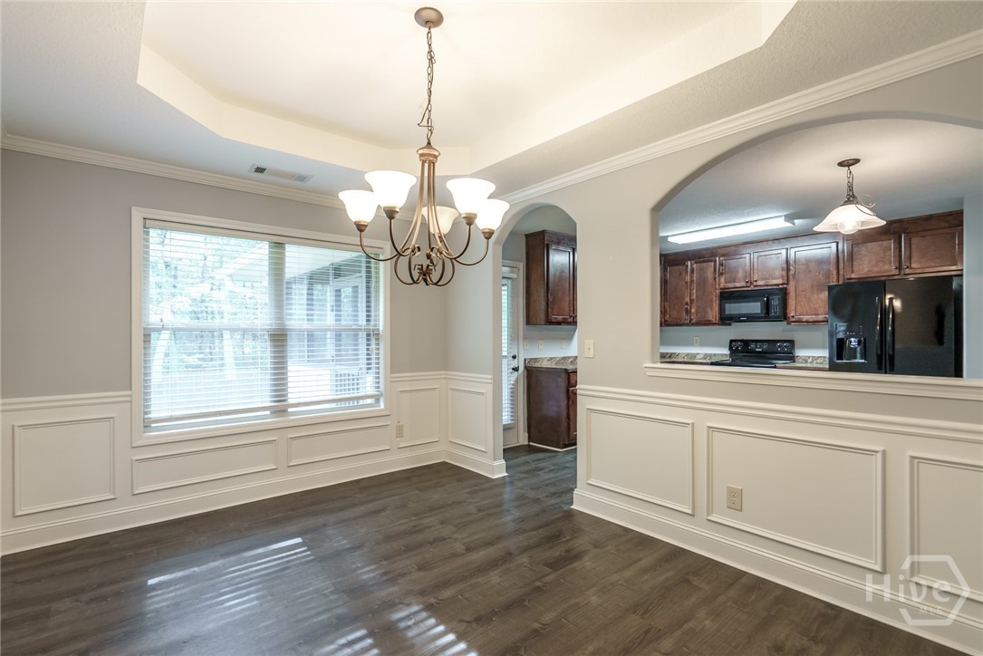 1617 Deer Creek Lane