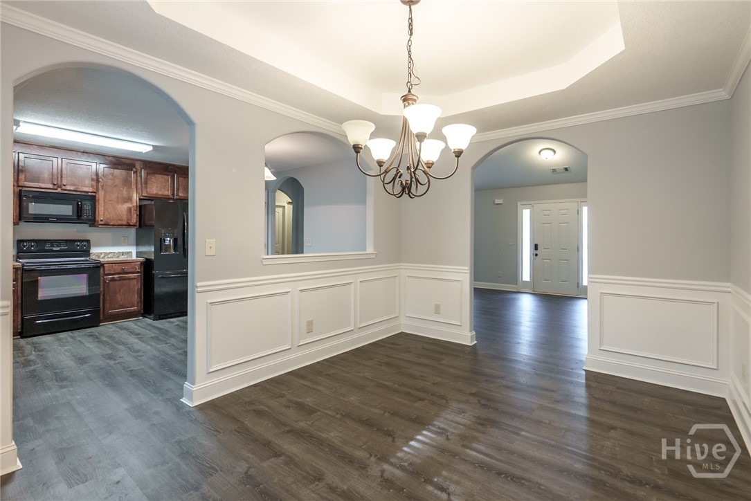 1617 Deer Creek Lane