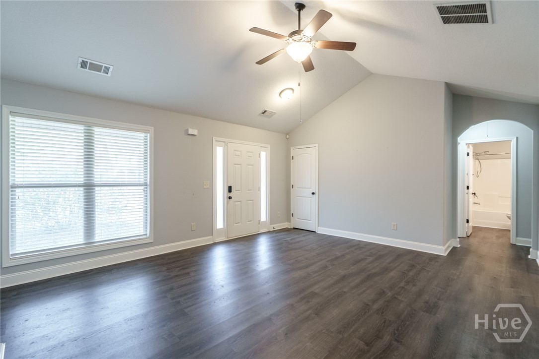 1617 Deer Creek Lane