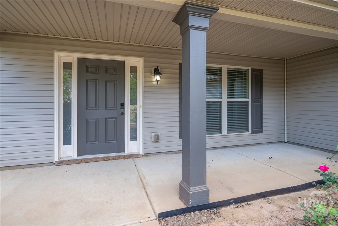 1617 Deer Creek Lane