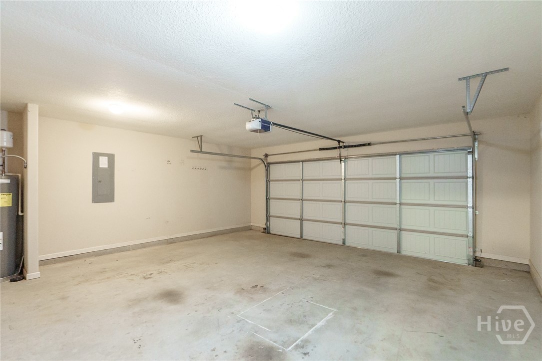 1617 Deer Creek Lane