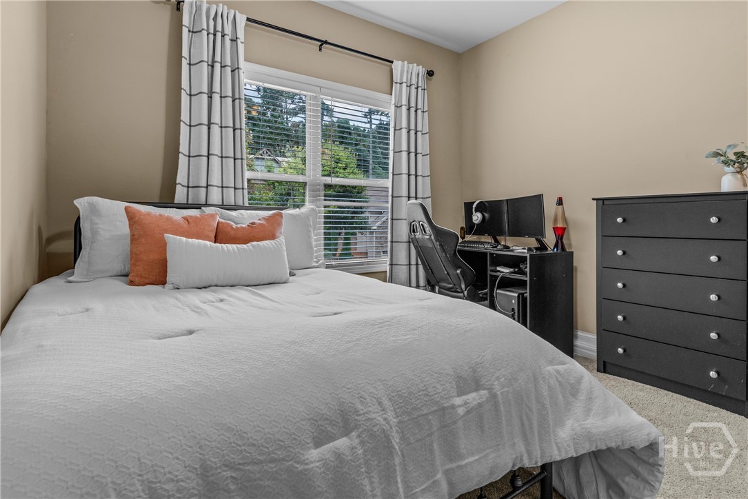 5601 Creek Dale Way