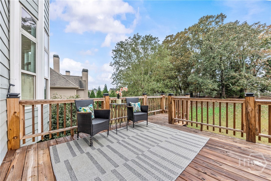 463 Delaperriere Loop
