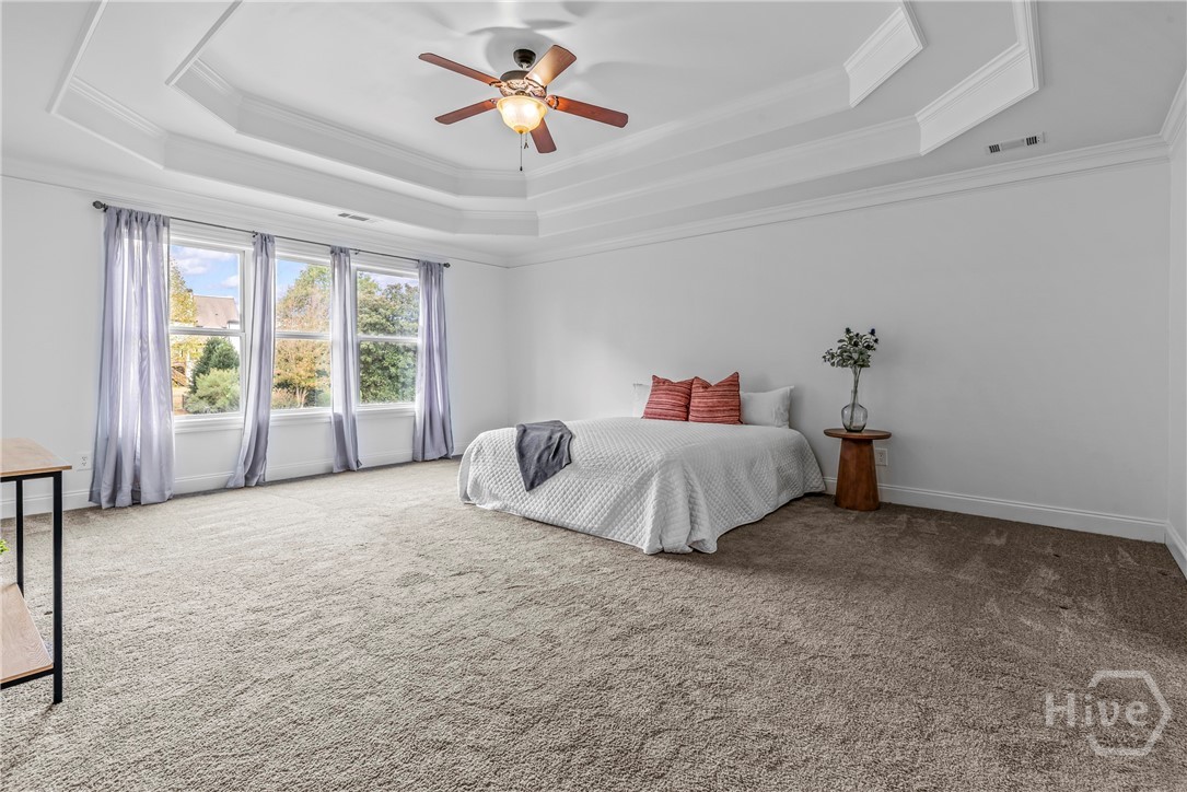463 Delaperriere Loop