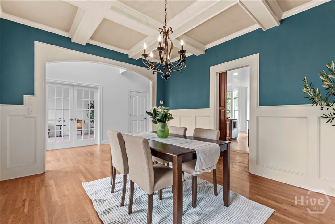 463 Delaperriere Loop