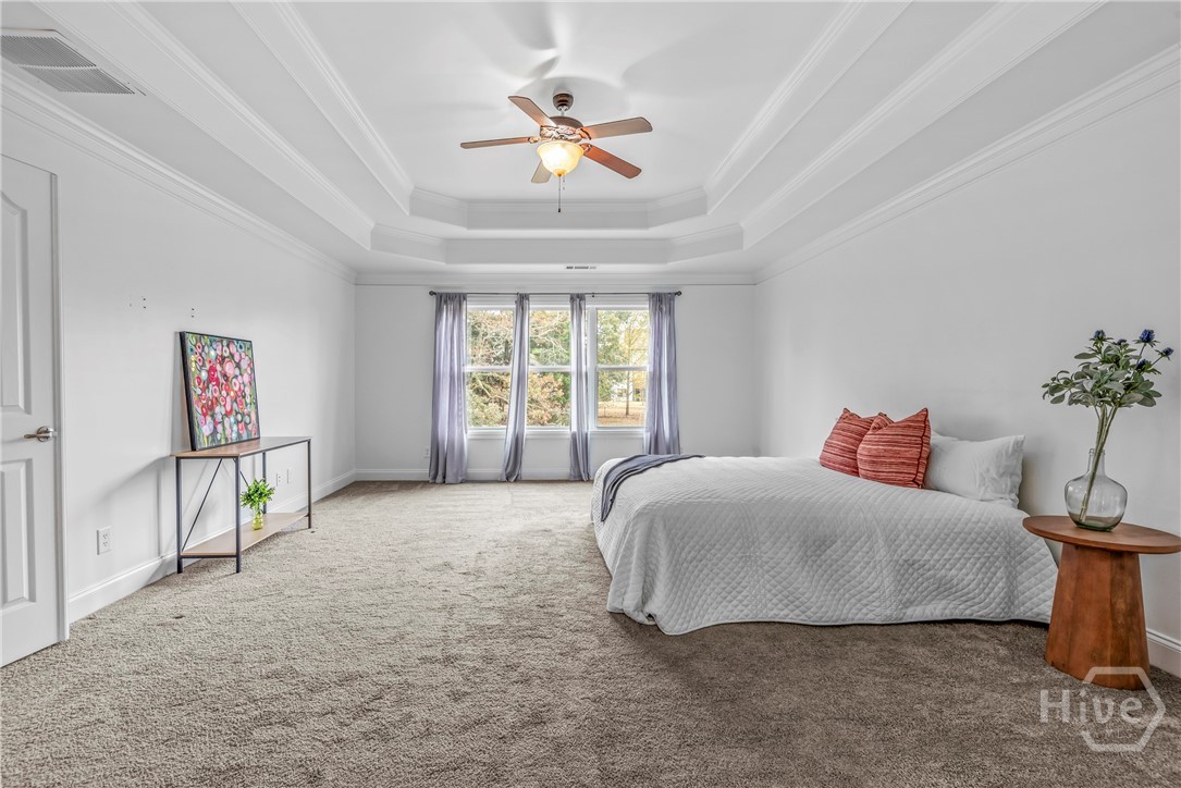 463 Delaperriere Loop