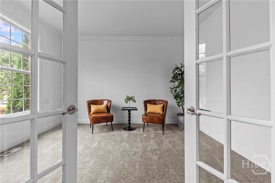 463 Delaperriere Loop