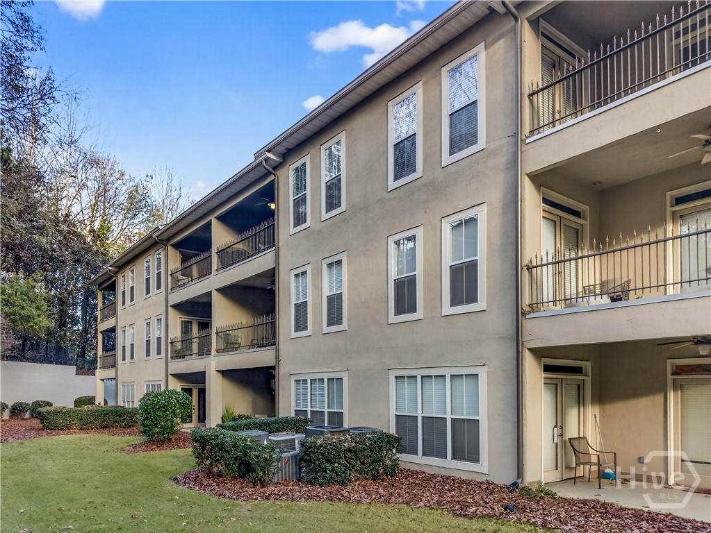 125 Wood Lake Drive 310