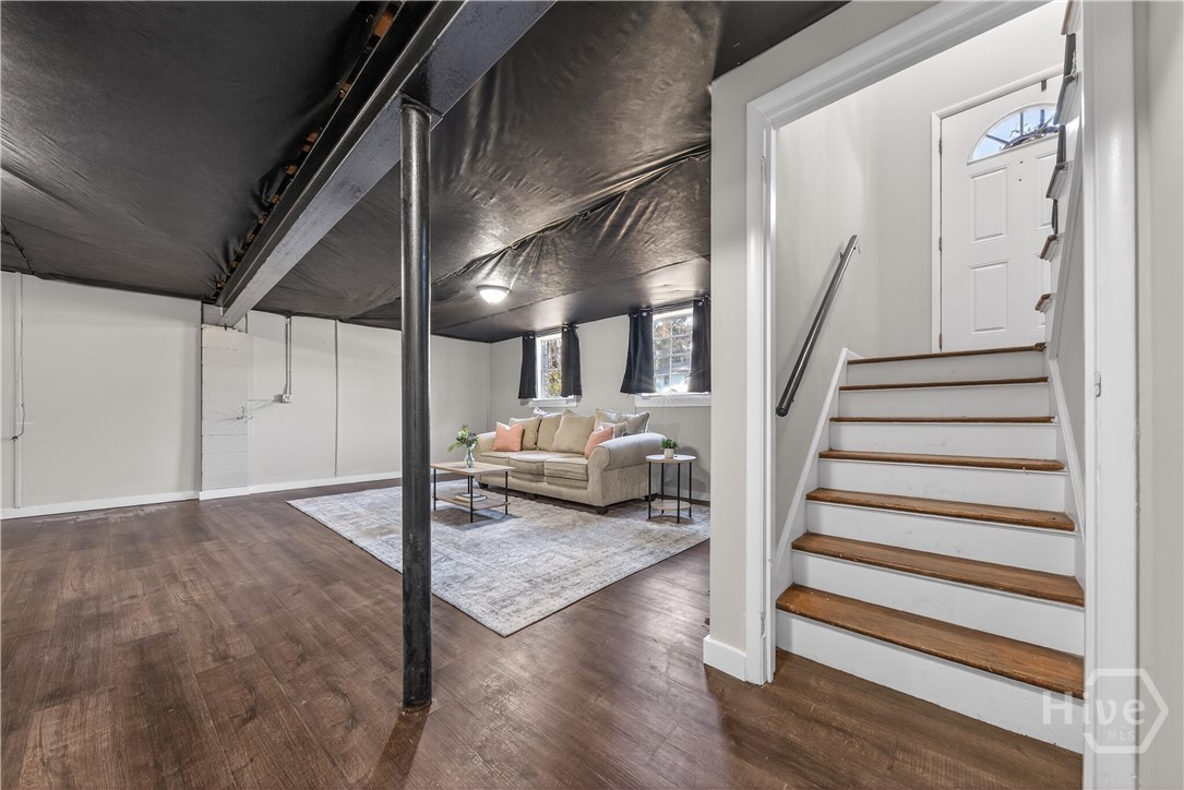 140 Merlin Drive