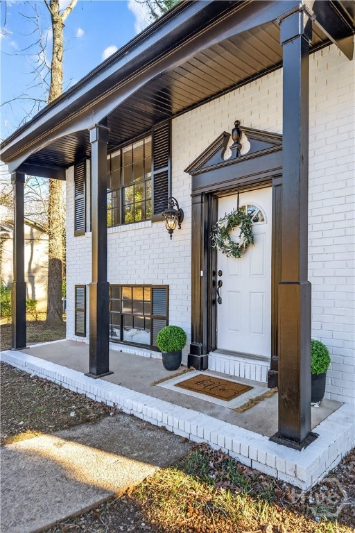 140 Merlin Drive