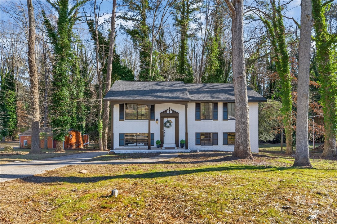 140 Merlin Drive