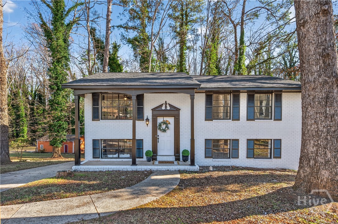 140 Merlin Drive